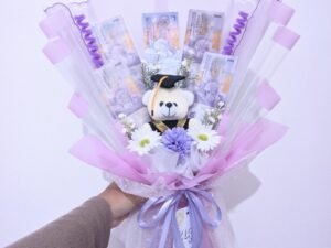 Buket Uang dan Boneka